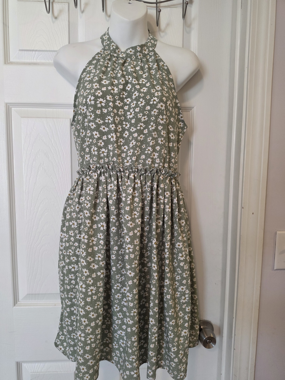 SHEIN Sage Green Floral Halter Sundress Size Large Fits Size Medium